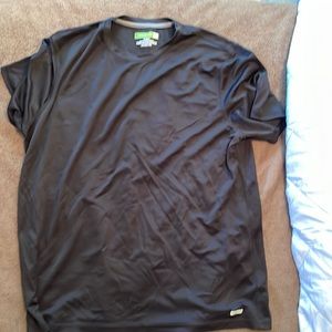 Men’s black performance wear tshirt. XXL